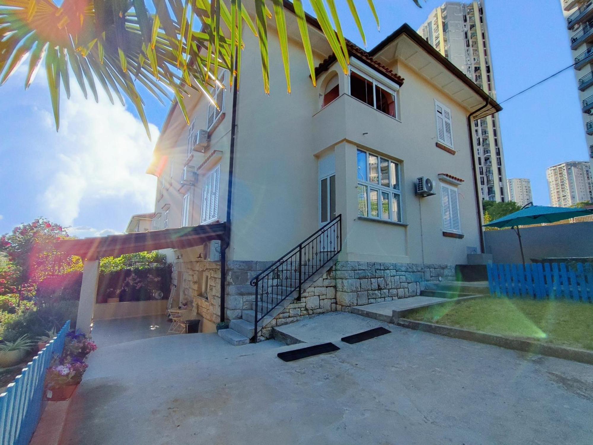 House Apartment Torretta Риека Экстерьер фото